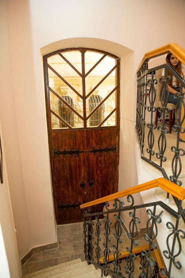 Town Gates Hotel باكو المظهر الخارجي الصورة