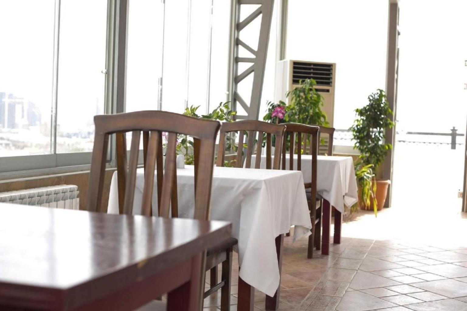 Town Gates Hotel باكو المظهر الخارجي الصورة